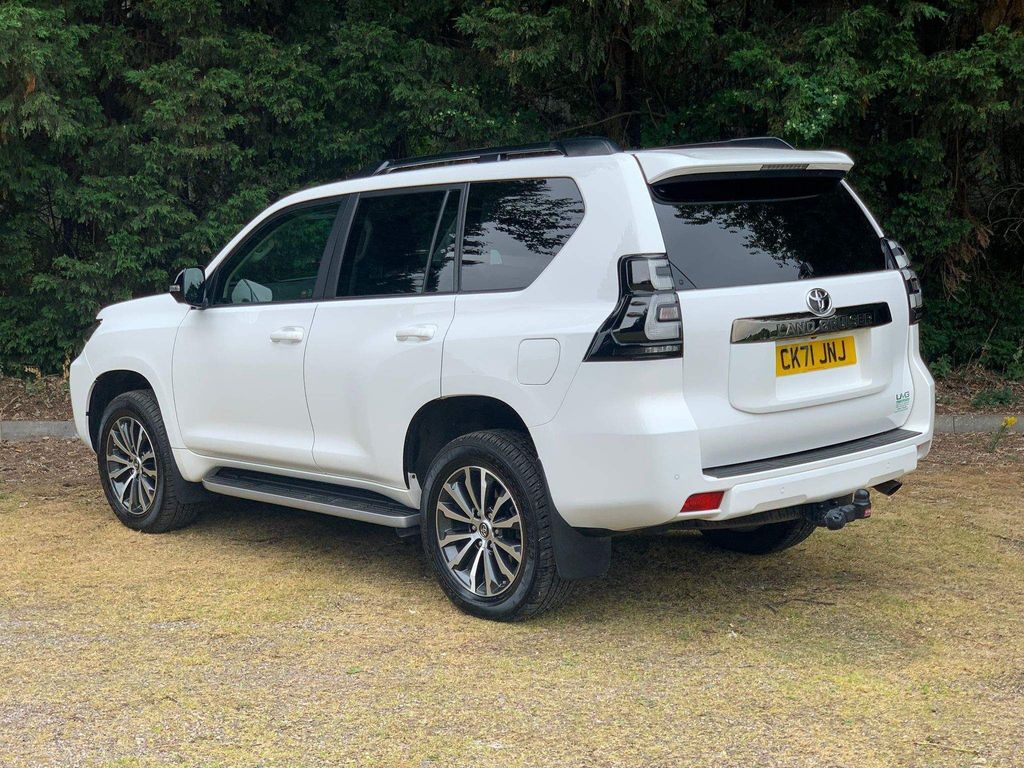 2021 TOYOTA LAND CRUISER D-4D INVINCIBLE