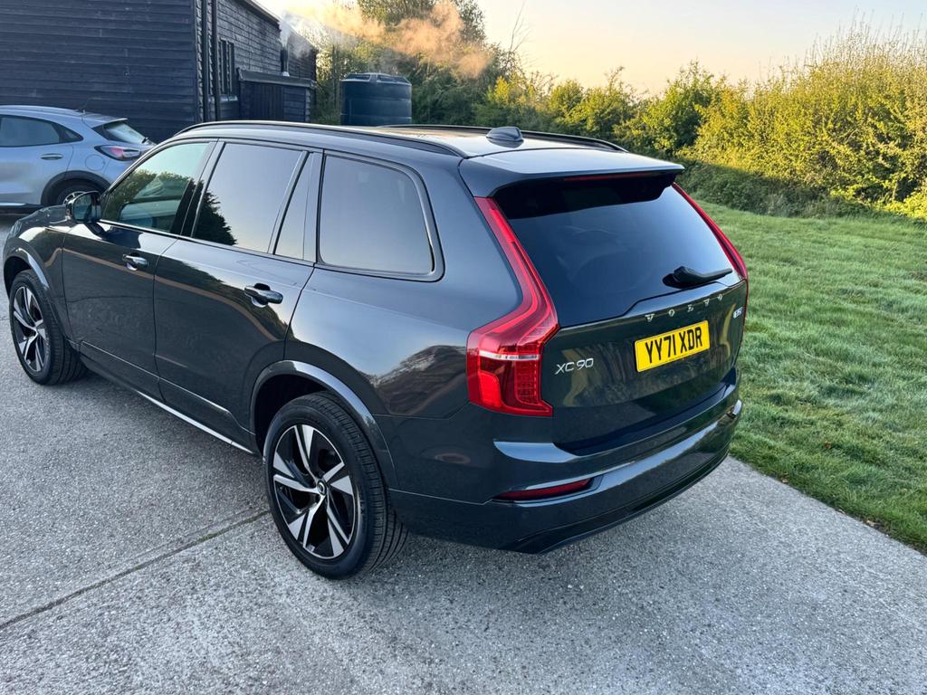 2022 Volvo XC90 R-Design B5 MHEV AWD Auto