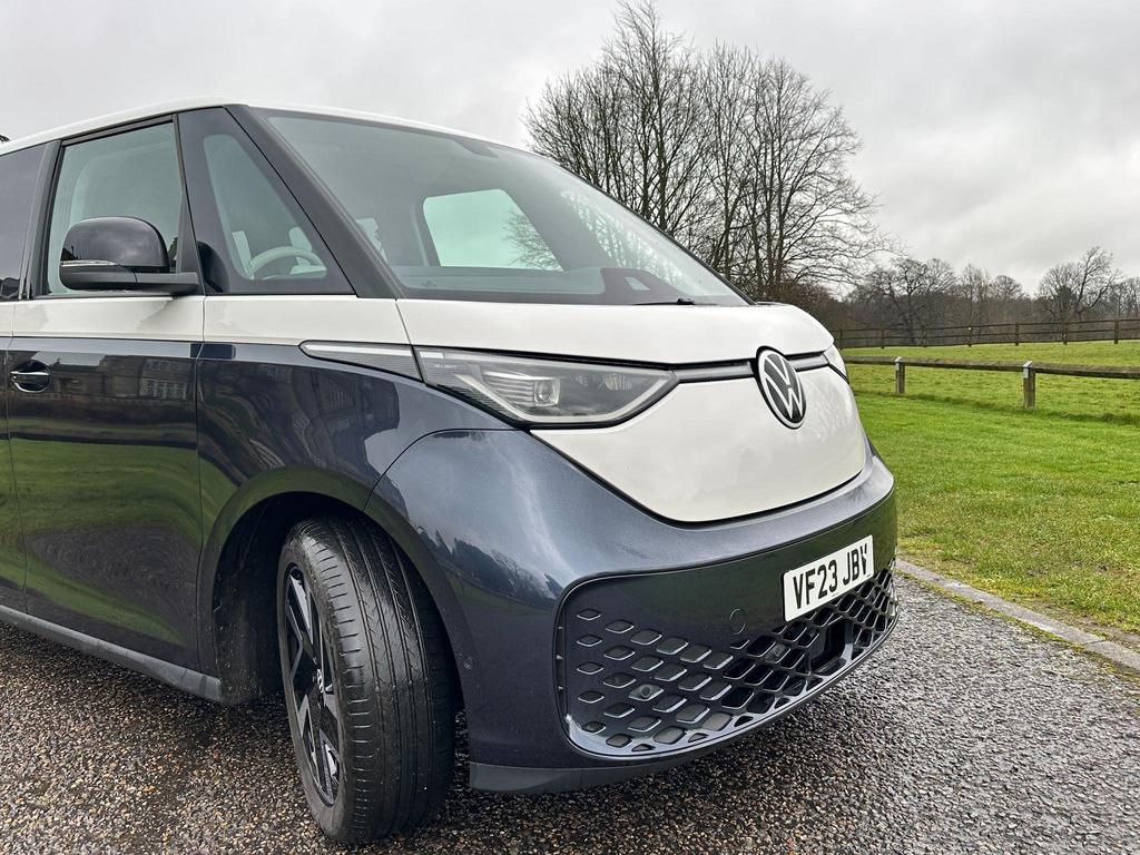 2023 VOLKSWAGEN ID BUZZ STYLE