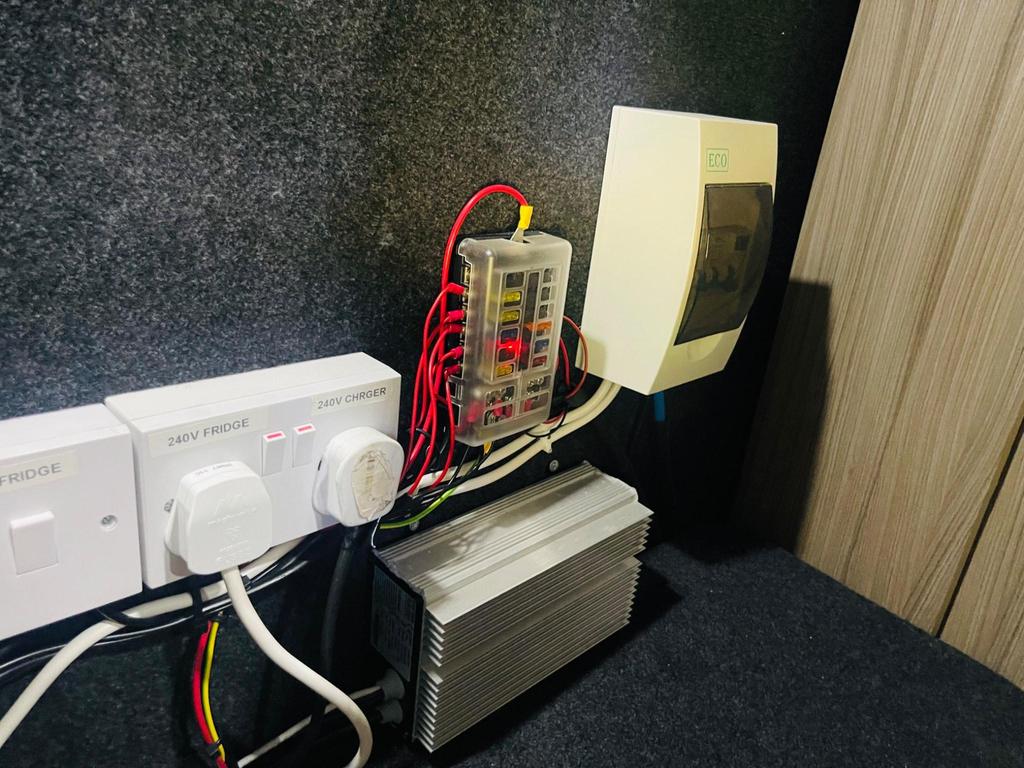 2015 VAUXHALL VIVARO Campervan Conversion 1.6 CDTi 2700 5dr L1 H1