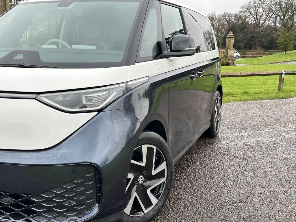 2023 VOLKSWAGEN ID BUZZ STYLE