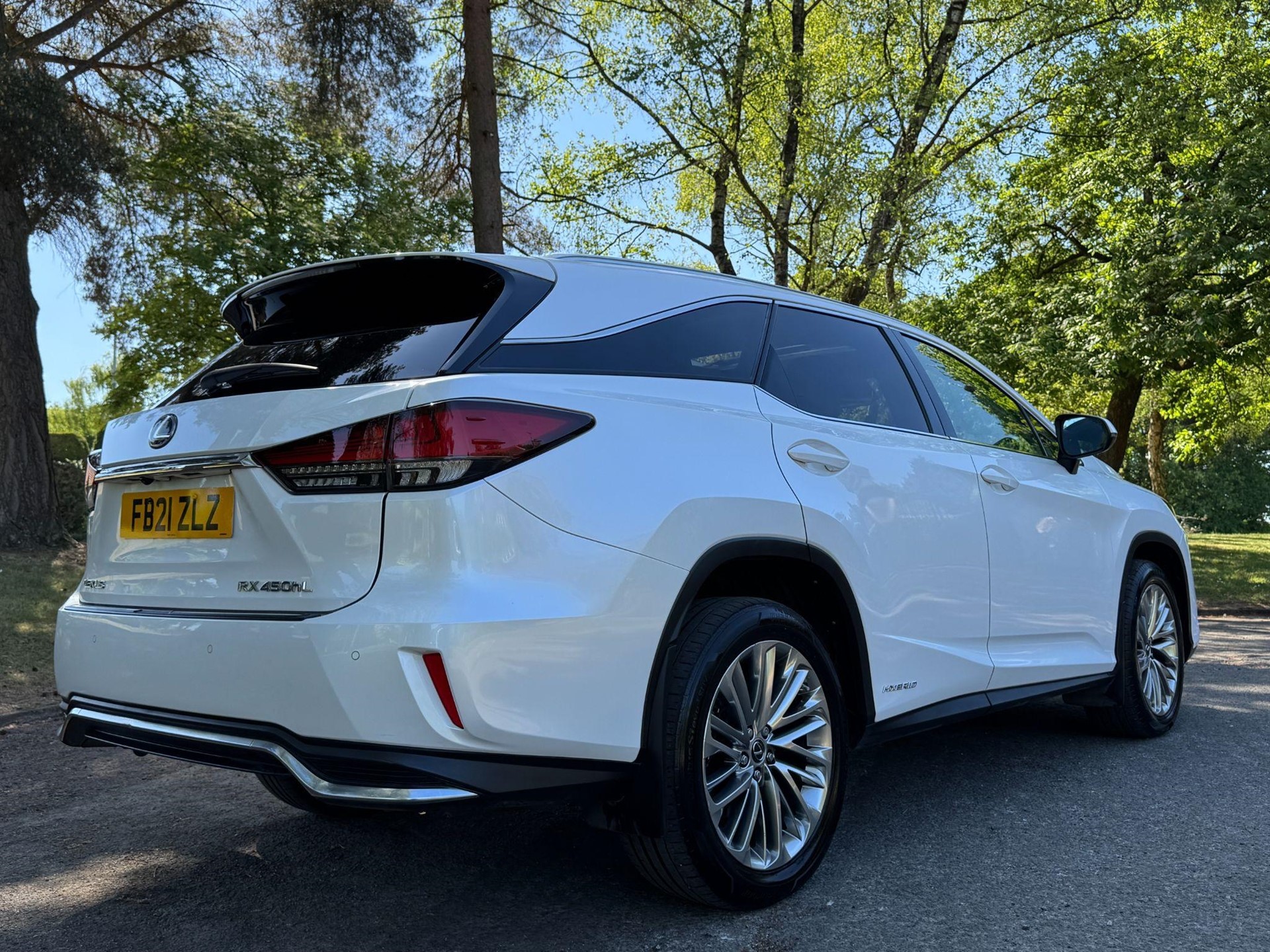 2021 Lexus RX 3.5 L 450h L V6 Takumi E-CVT 4WD
