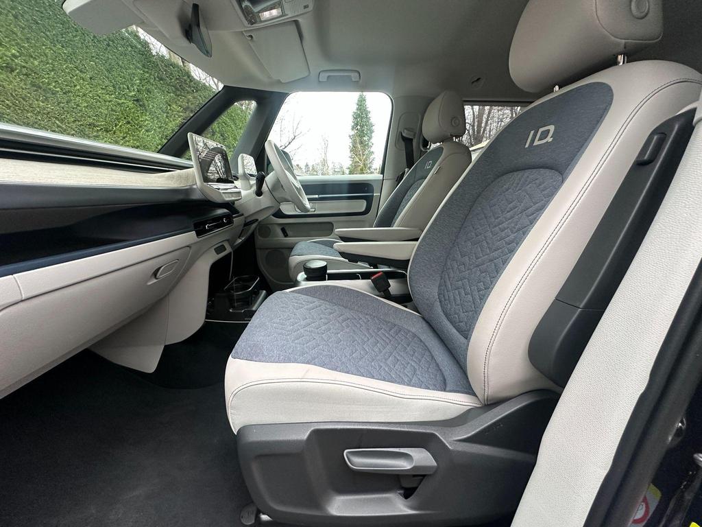 2023 VOLKSWAGEN ID BUZZ STYLE