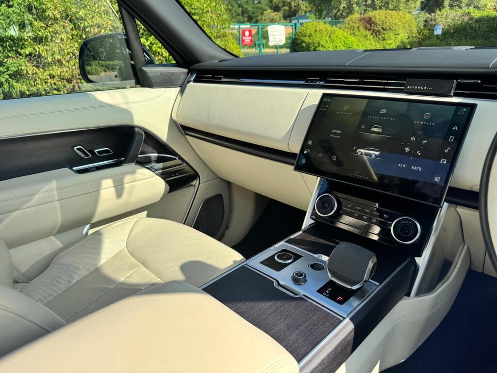 2022 Land Rover Range Rover 3.0 D300 MHEV Autobiography Auto 4WD