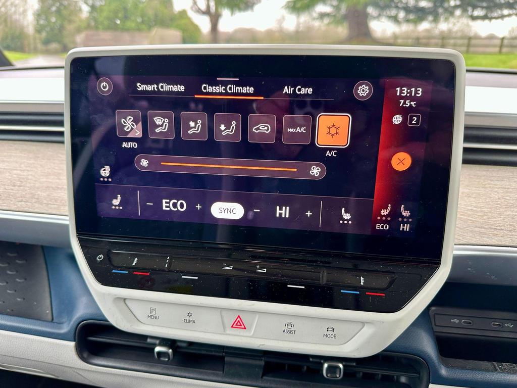 2023 VOLKSWAGEN ID BUZZ STYLE