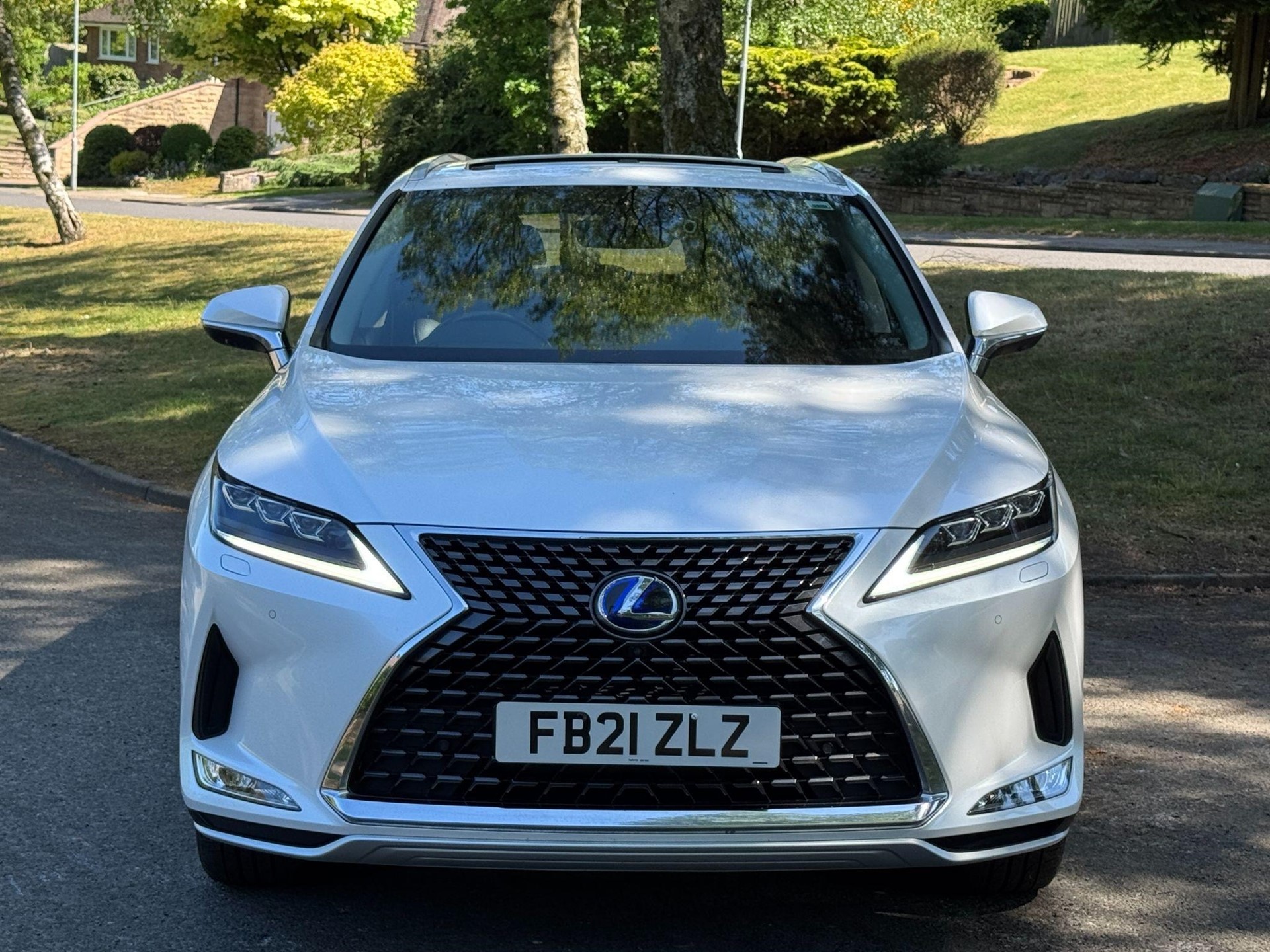 2021 Lexus RX 3.5 L 450h L V6 Takumi E-CVT 4WD