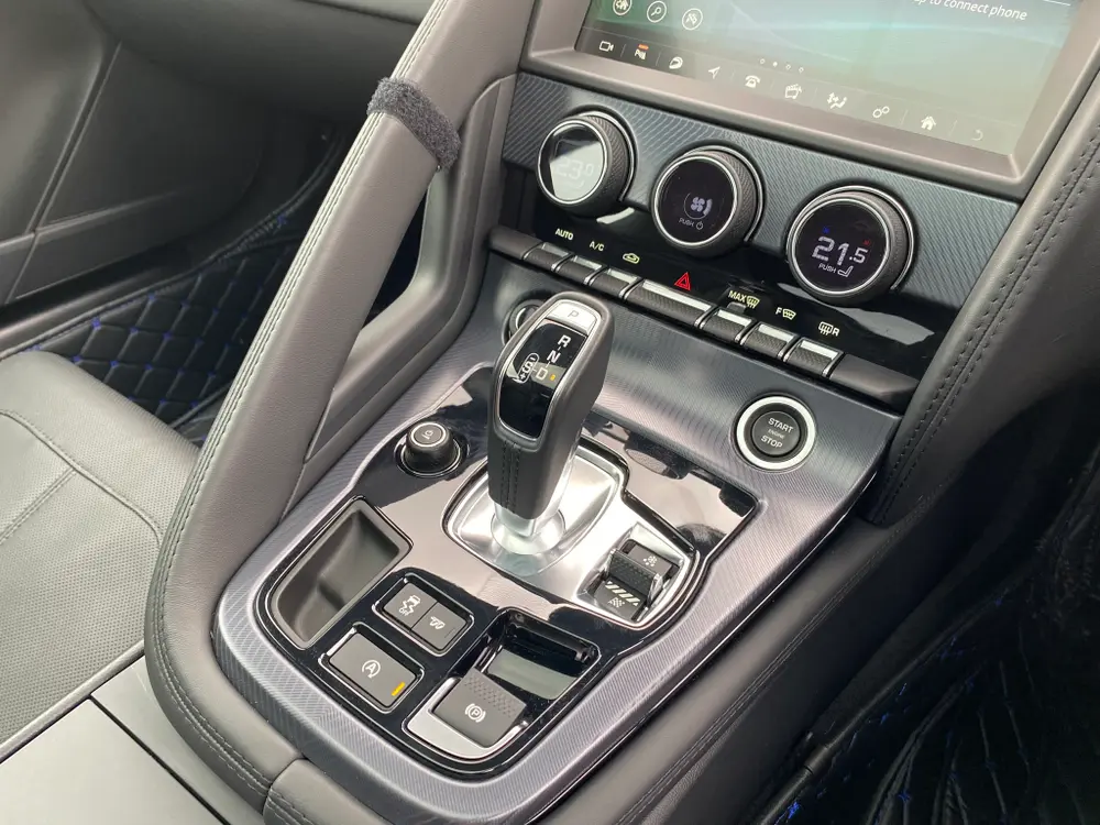 2021 JAGUAR F-TYPE R-DYNAMIC V8 AUTO