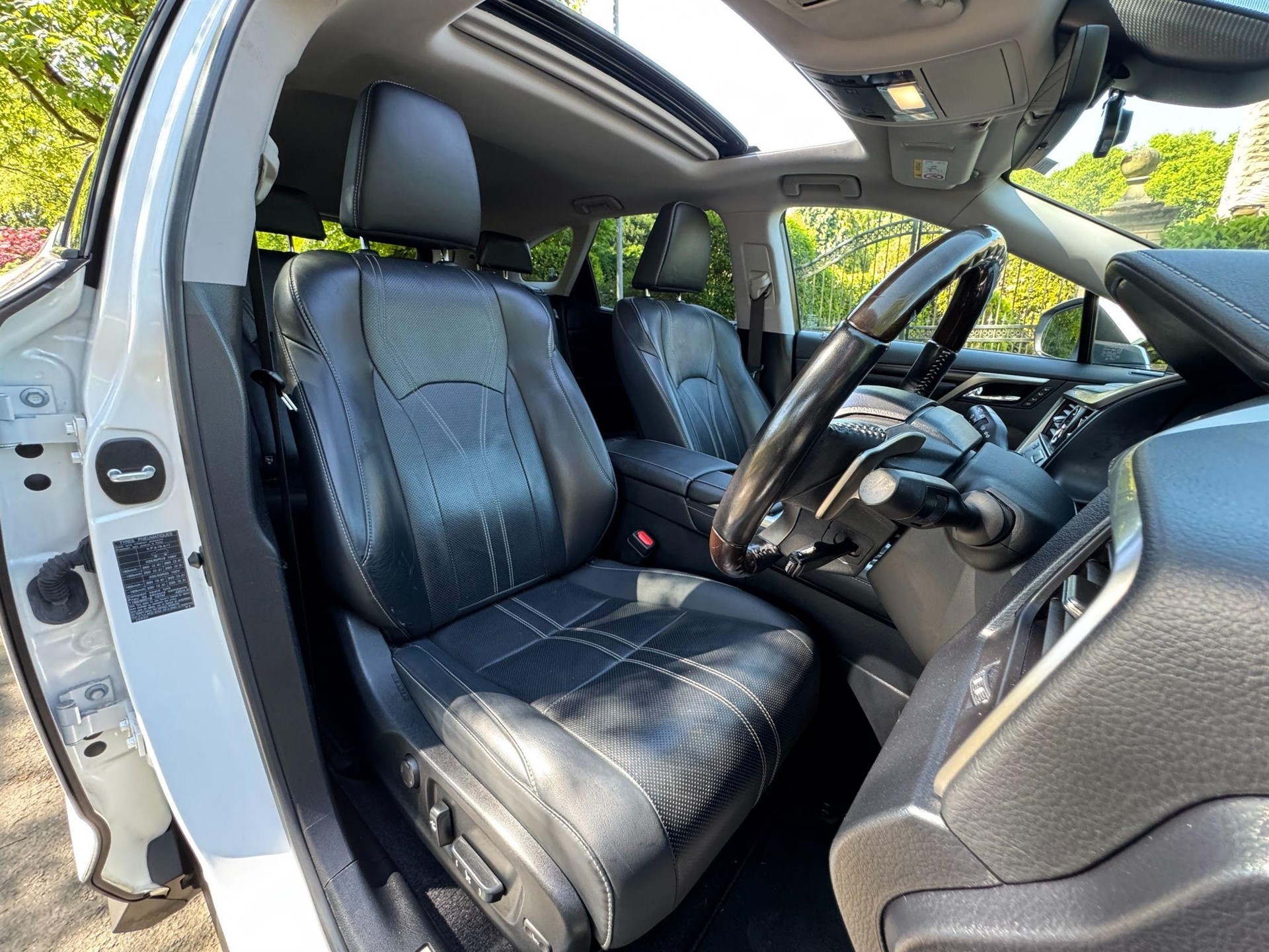 2021 Lexus RX 3.5 L 450h L V6 Takumi E-CVT 4WD