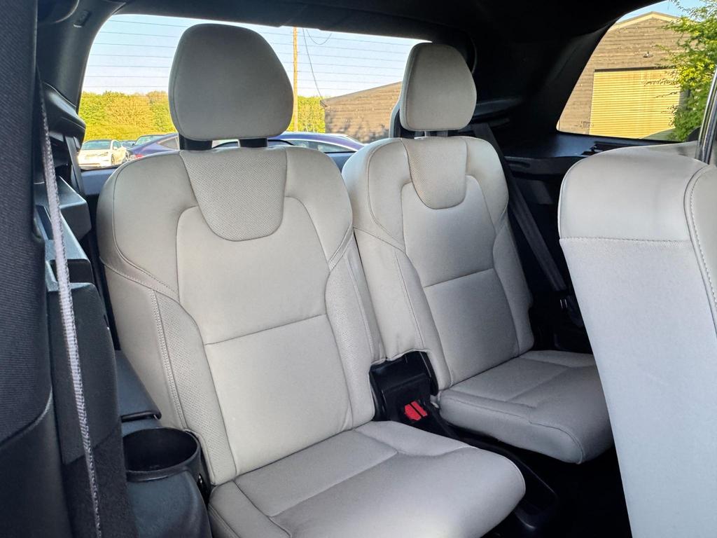 2022 Volvo XC90 R-Design B5 MHEV AWD Auto