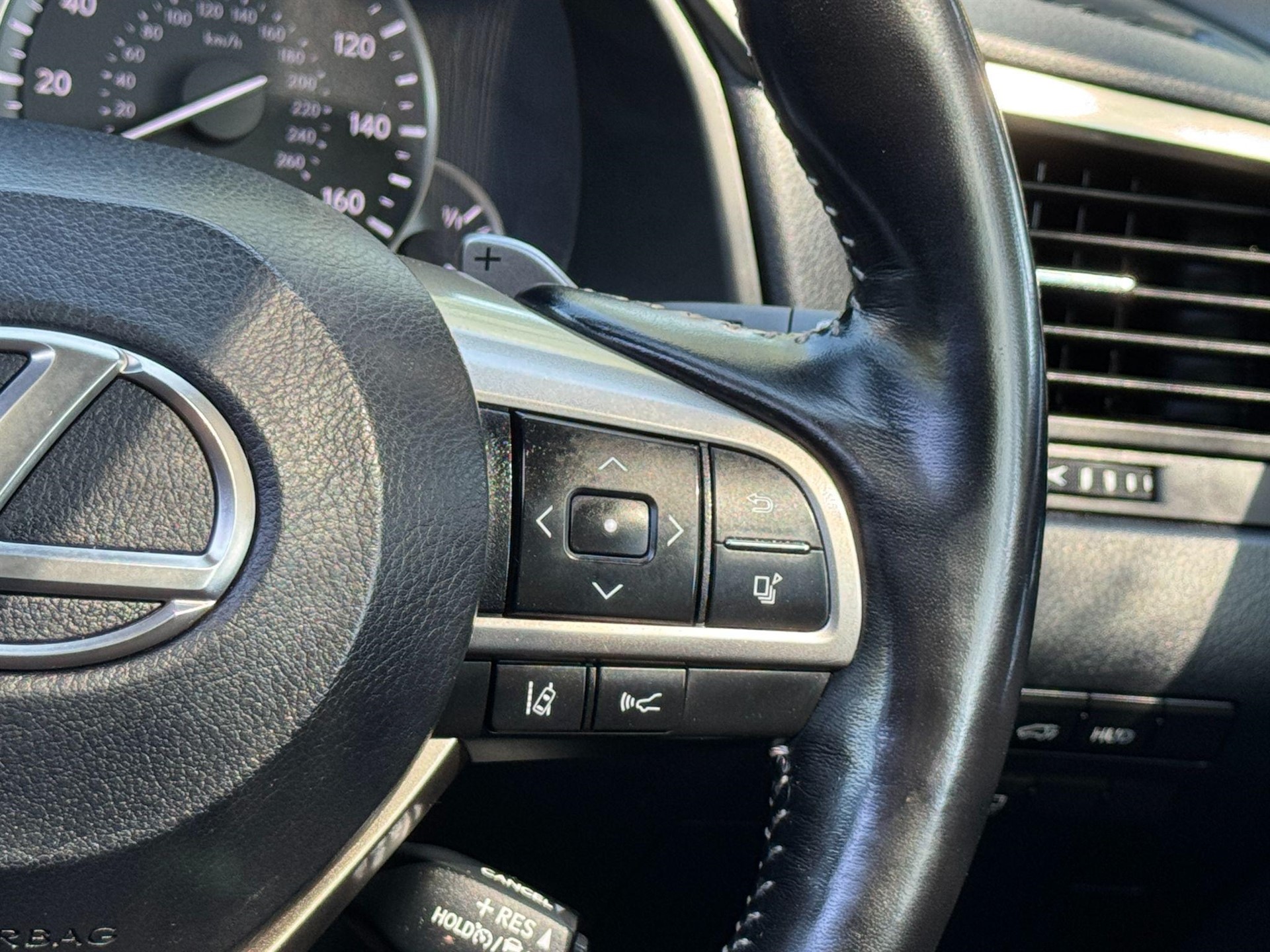 2021 Lexus RX 3.5 L 450h L V6 Takumi E-CVT 4WD