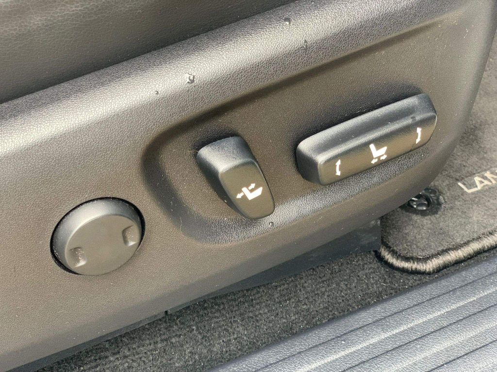 2021 TOYOTA LAND CRUISER D-4D INVINCIBLE