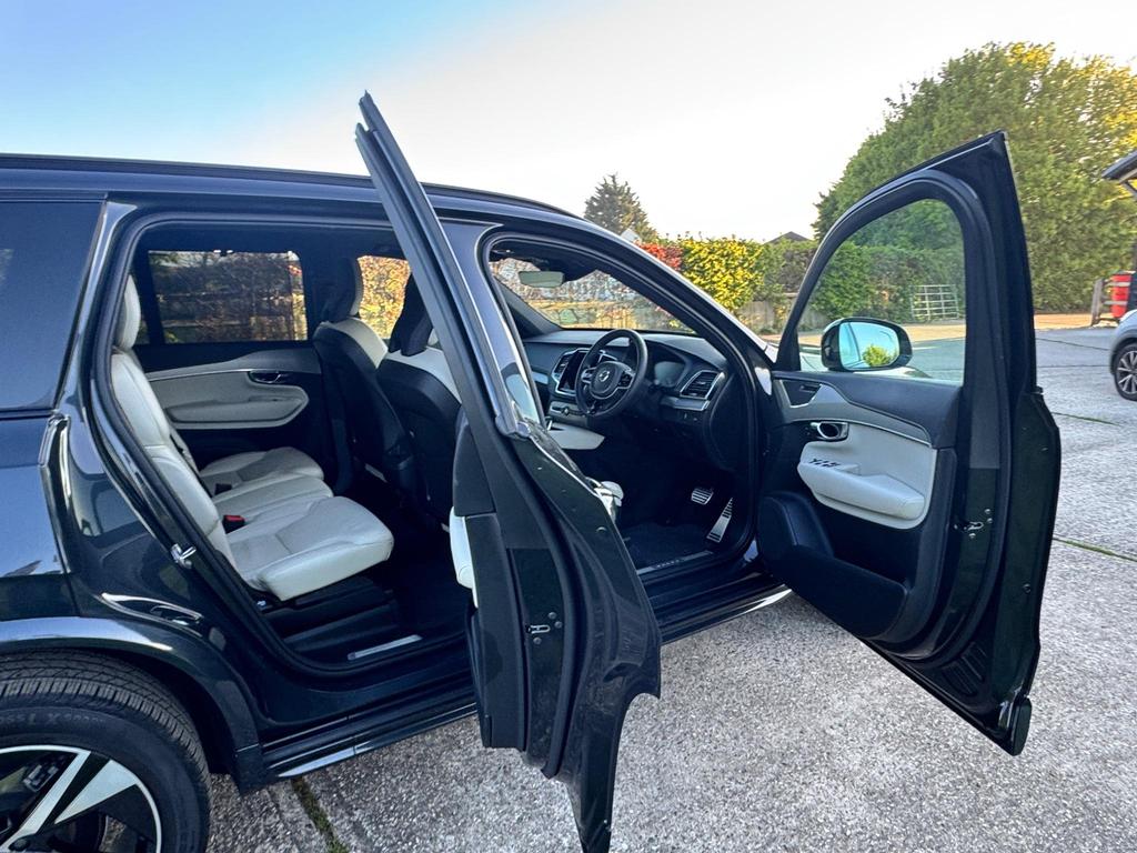 2022 Volvo XC90 R-Design B5 MHEV AWD Auto