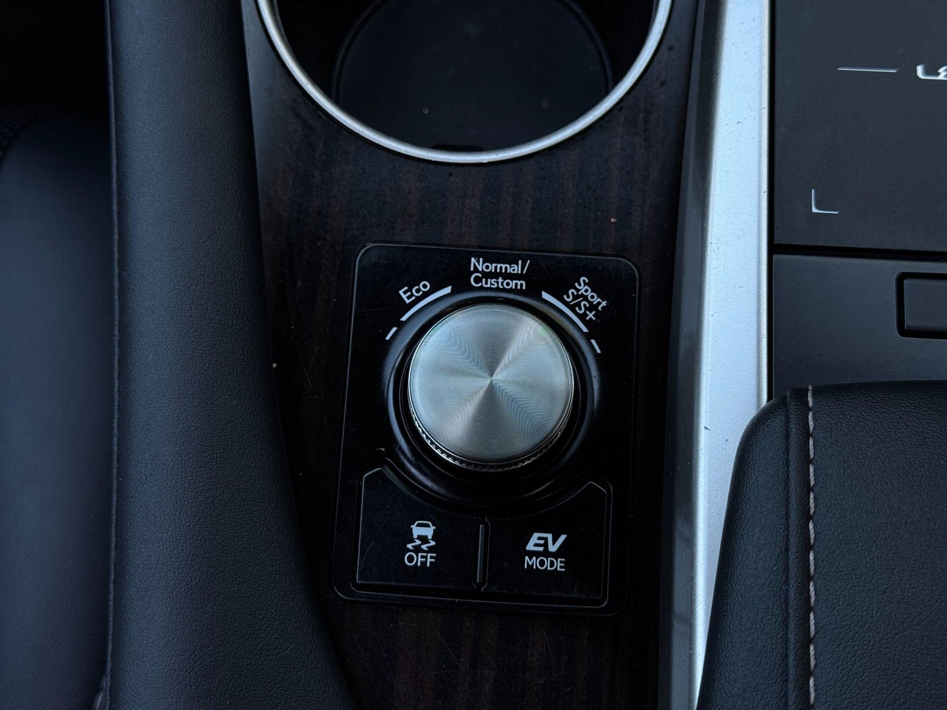 2021 Lexus RX 3.5 L 450h L V6 Takumi E-CVT 4WD