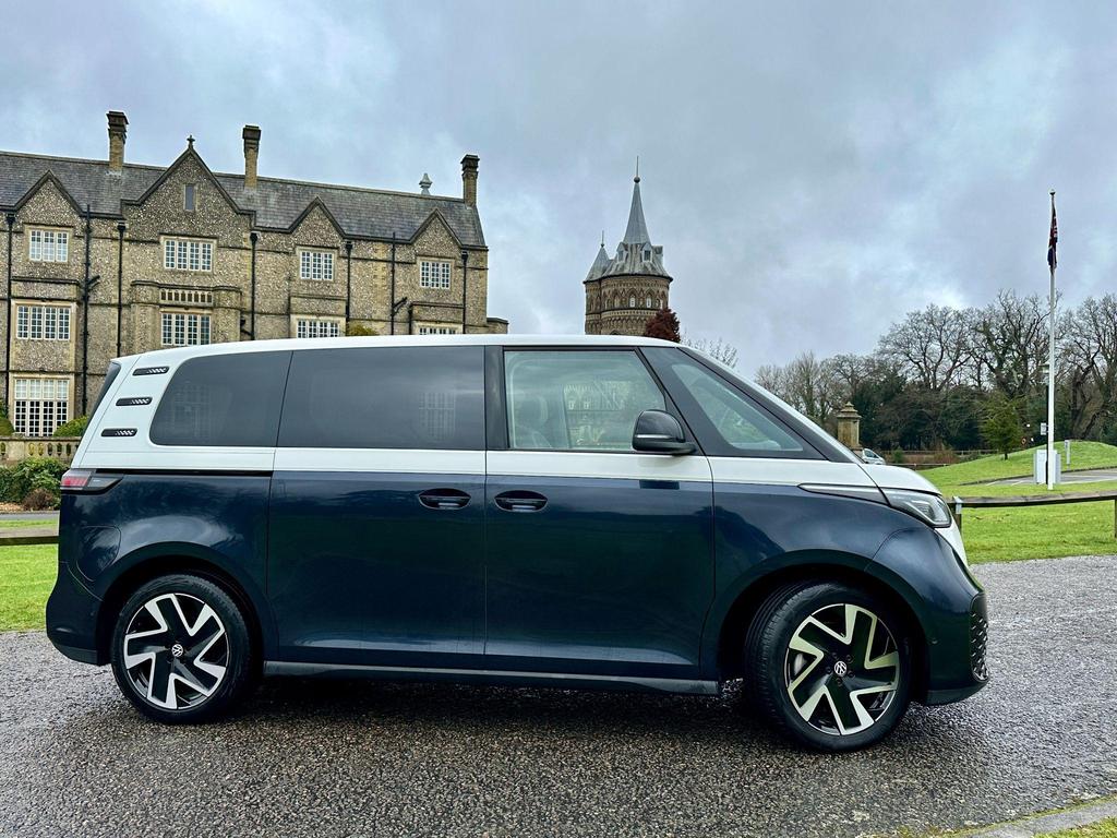 2023 VOLKSWAGEN ID BUZZ STYLE