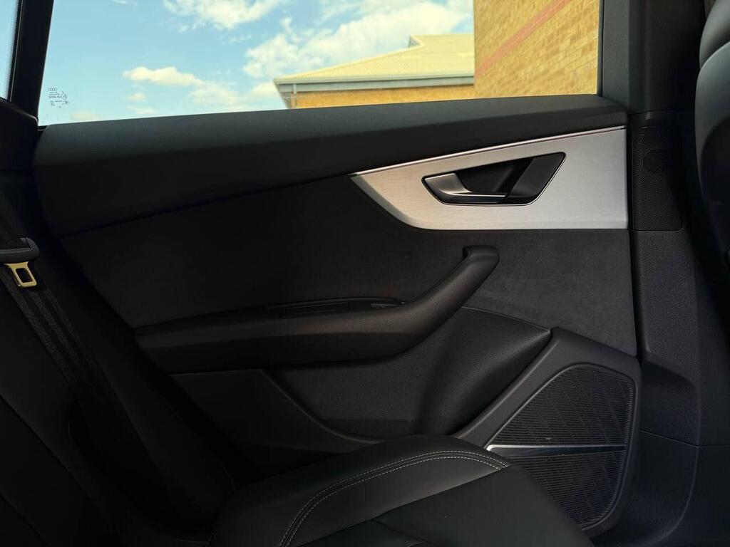 2023 Audi Q8 S Line 50TDI MHEV Quattro A