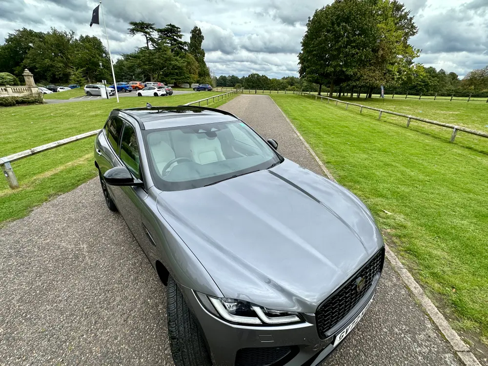 2022 JAGUAR F-PACE R-DYNAM BLK D MHEV AWD A