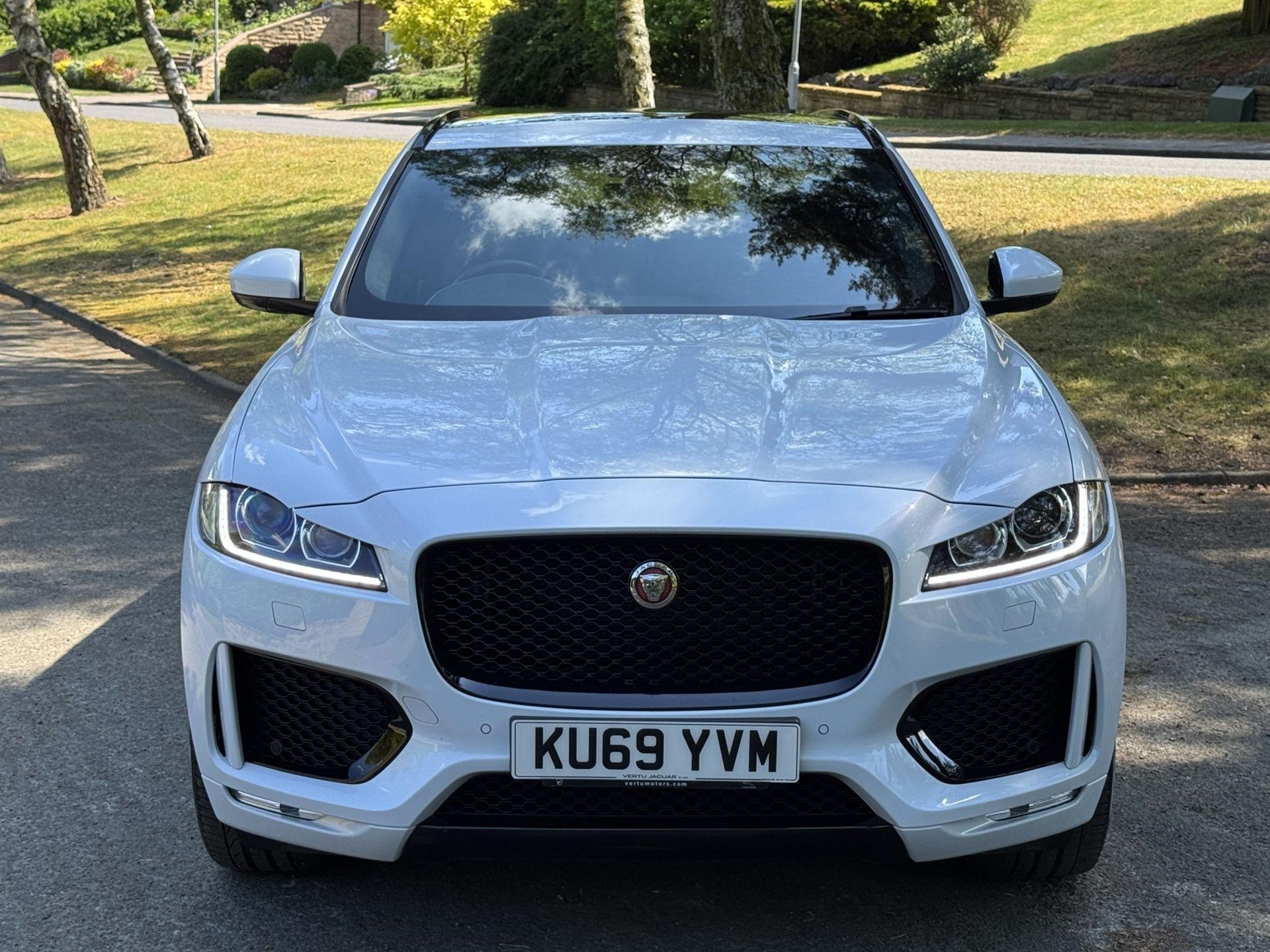 2019 Jaguar F-Pace 2.0 D180 Chequered Flag Auto AWD