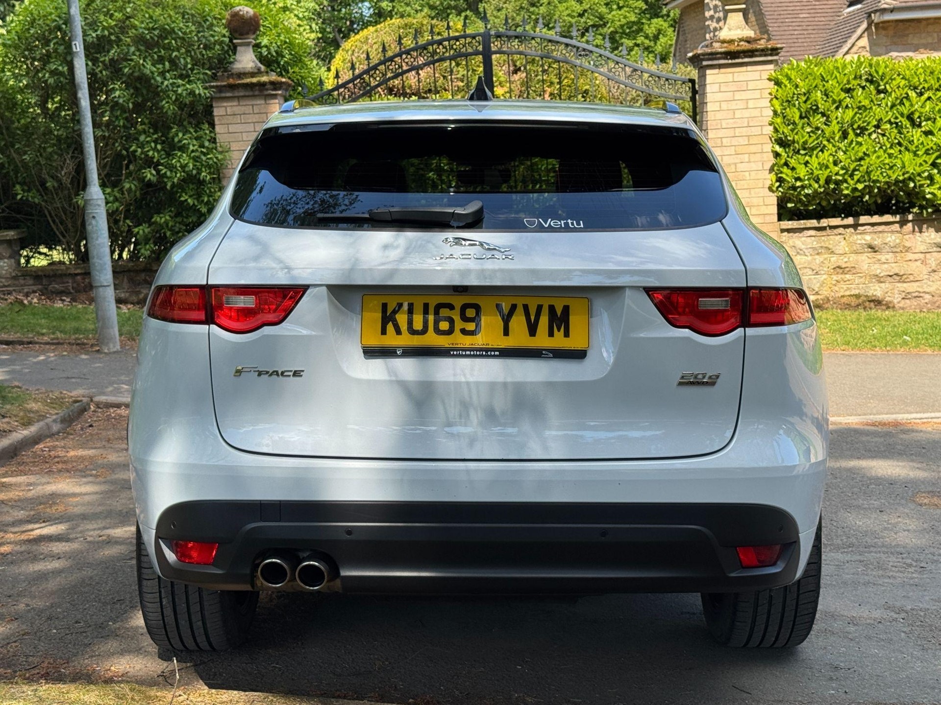 2019 Jaguar F-Pace 2.0 D180 Chequered Flag Auto AWD