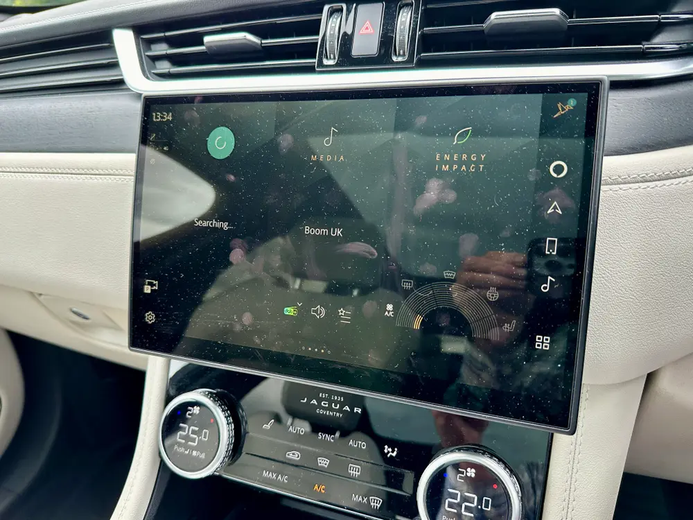 2022 JAGUAR F-PACE R-DYNAM BLK D MHEV AWD A