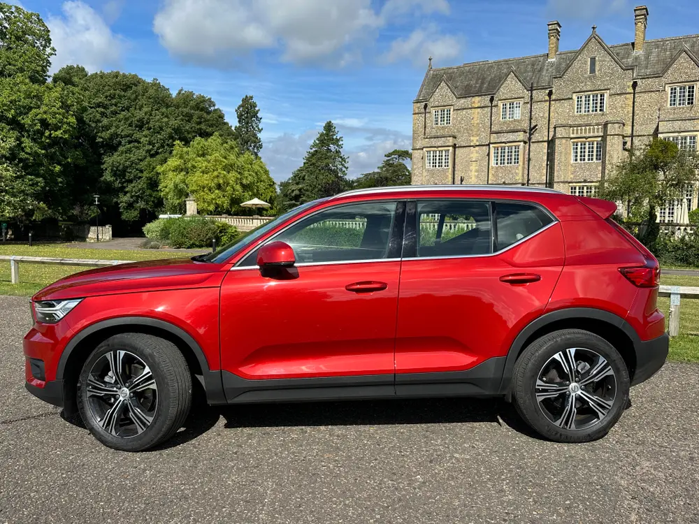 2020 VOLVO XC40 INSCRIPTION PRO B4 MHEV A