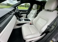 2022 JAGUAR F-PACE R-DYNAM BLK D MHEV AWD A