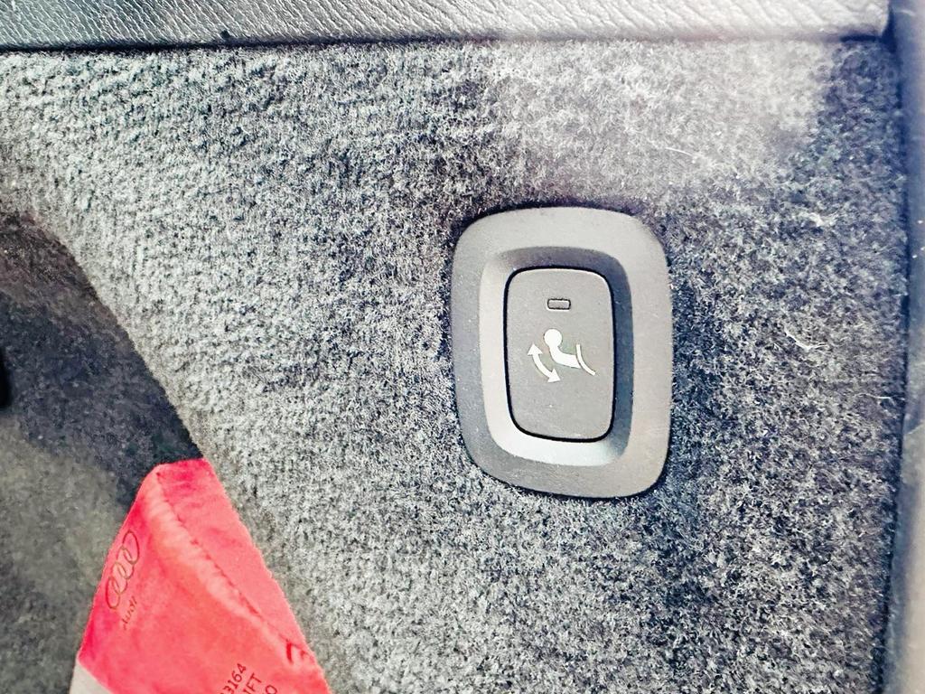 2016 Volov XC90 2.0 D5 PowerPulse Momentum Auto 4WD