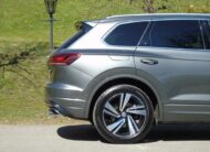 2019 Volkswagen Touareg V6 R-Line Tech TDI A